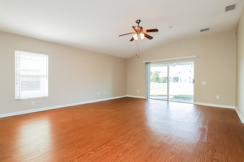 2,170/Mo, 11424 Misty Isle Ln Riverview, FL 33579 Dining Room View