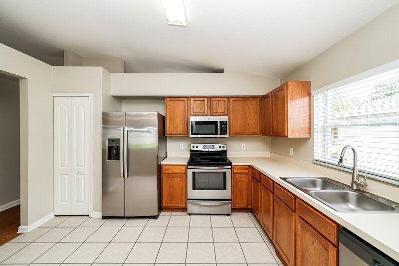 2,155/Mo, 11424 Misty Isle Ln Riverview, FL 33579 Misc View 4
