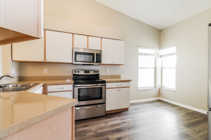3,290/Mo, 1212 Flexford St Brandon, FL 33511 Kitchen View