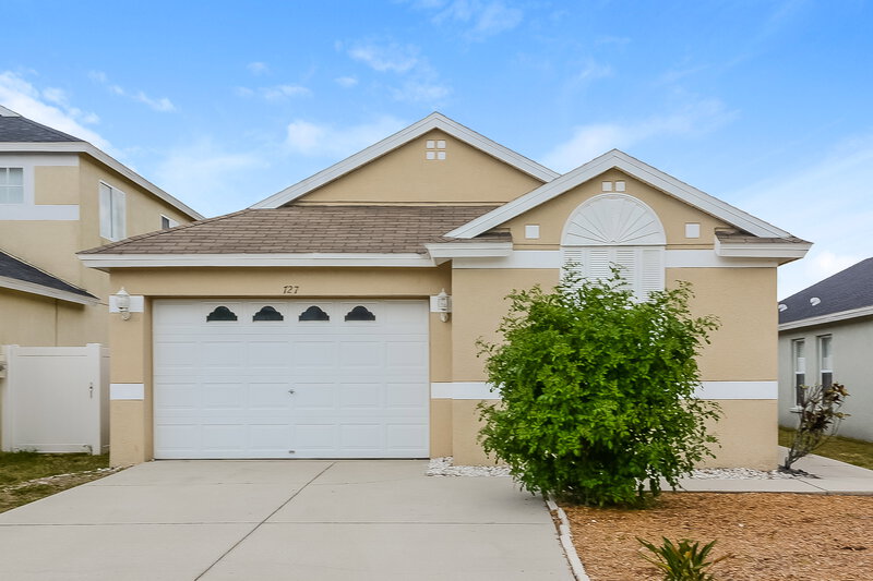 3,200/Mo, 727 Cristelle Jean Dr Ruskin, FL 33570 External View