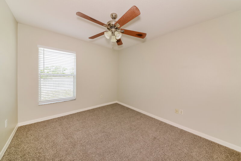 3,200/Mo, 727 Cristelle Jean Dr Ruskin, FL 33570 Bedroom View 5