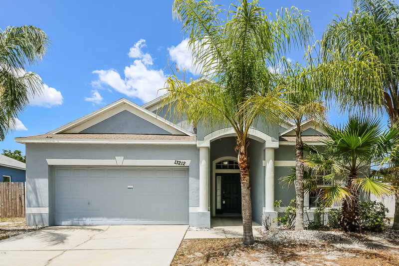 2,195/Mo, 13212 Cherry Bark Cir Riverview, FL 33579 External View