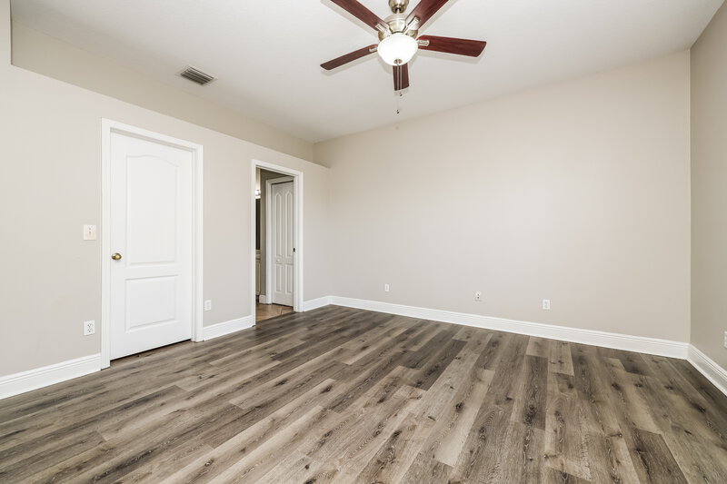 2,195/Mo, 13212 Cherry Bark Cir Riverview, FL 33579 Main Bedroom View