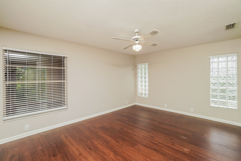 2,205/Mo, 3846 Player Dr New Port Richey, FL 34655 Main Bedroom View