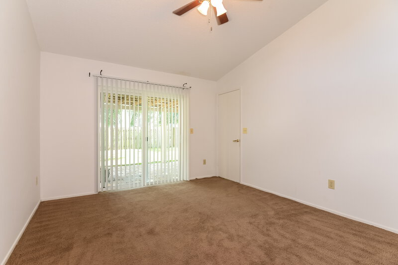 2,375/Mo, 1124 Blufield Ave Brandon, FL 33511 Bedroom View 2