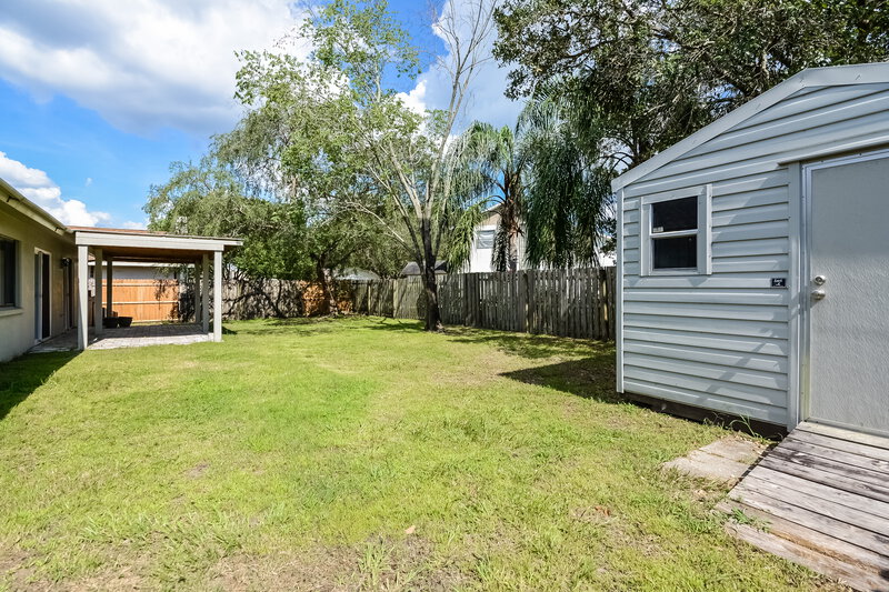 2,375/Mo, 1124 Blufield Ave Brandon, FL 33511 Exterior View