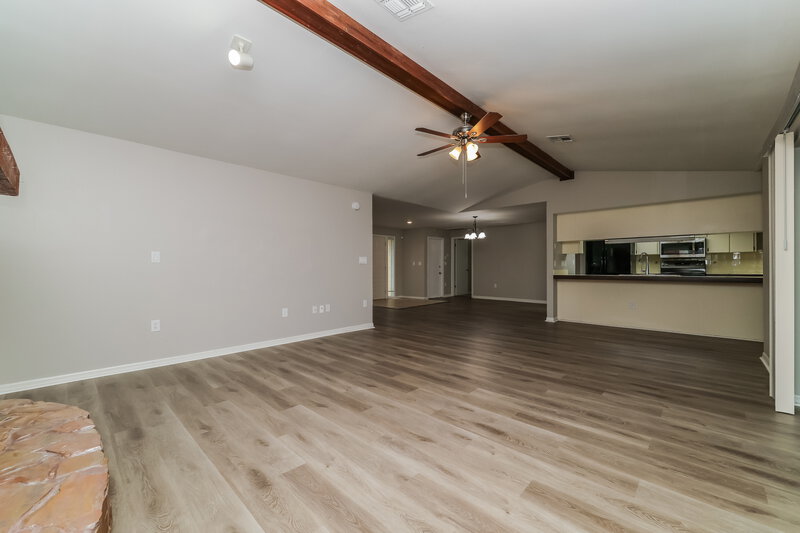 1,925/Mo, 12830 Pecan Tree Dr Hudson, FL 34669 Living Room View 2