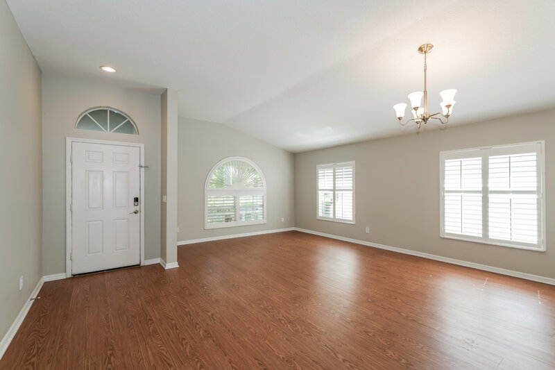 2,445/Mo, 633 Straw Lake Dr Brandon, FL 33510 Living Room View