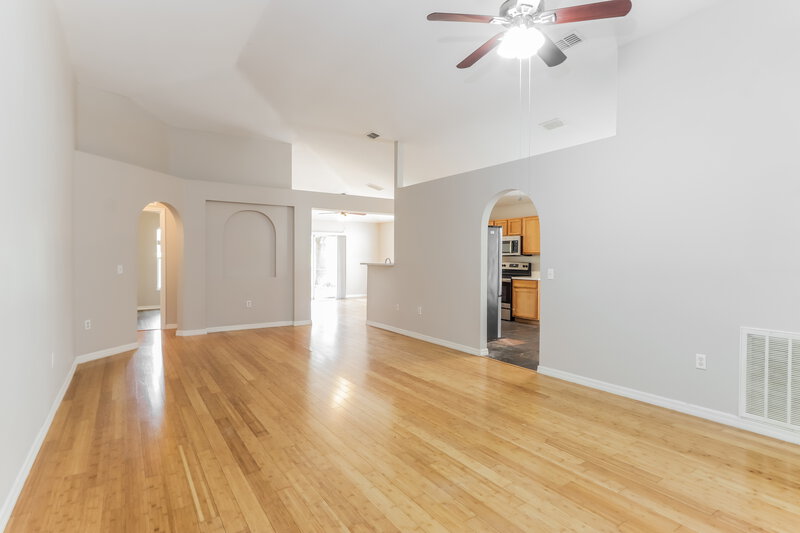 4,050/Mo, 3246 Bellericay Ln Land O' Lakes, FL 34638 Living Room View