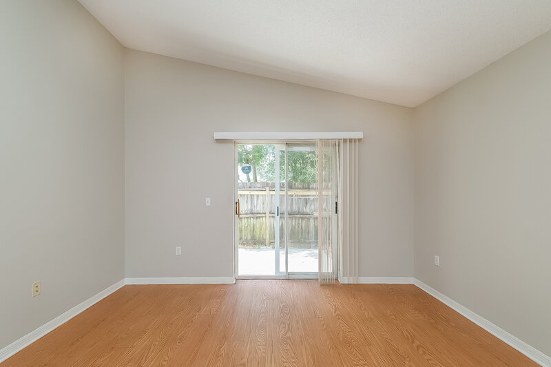 2,970/Mo, 7924 Chadwick Dr New Port Richey, FL 34654 Living Room View 2