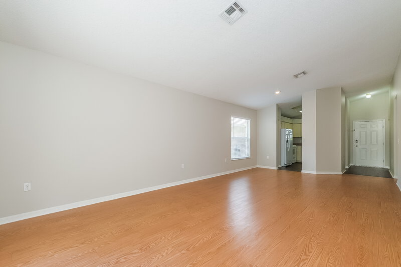 2,970/Mo, 7924 Chadwick Dr New Port Richey, FL 34654 Living Room View 3