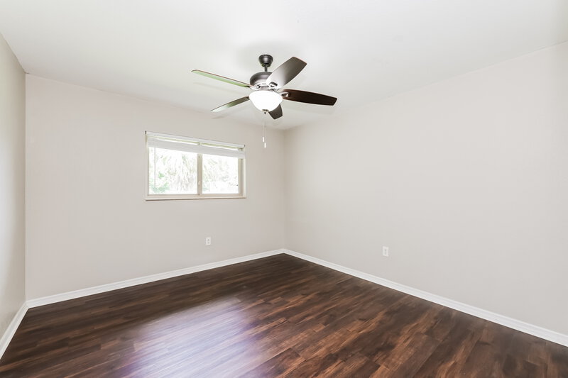 2,020/Mo, 5539 Browning Dr New Port Richey, FL 34655 Main Bedroom View