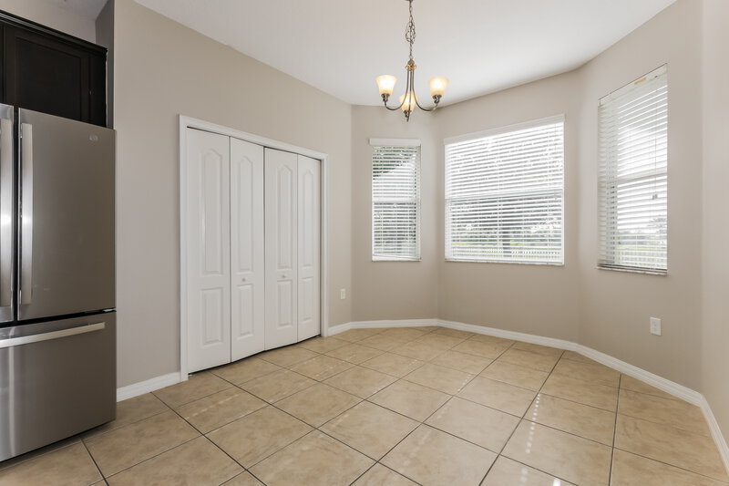 2,120/Mo, 3911 Constantine Loop Wesley Chapel, FL 33543 Breakfast Nook View