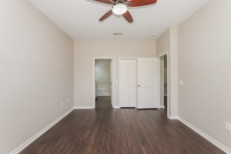 2,370/Mo, 10349 Tecoma Dr Trinity, FL 34655 Main Bedroom View 2