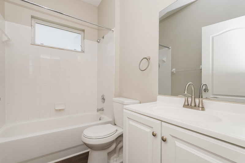 2,370/Mo, 10349 Tecoma Dr Trinity, FL 34655 Bathroom View