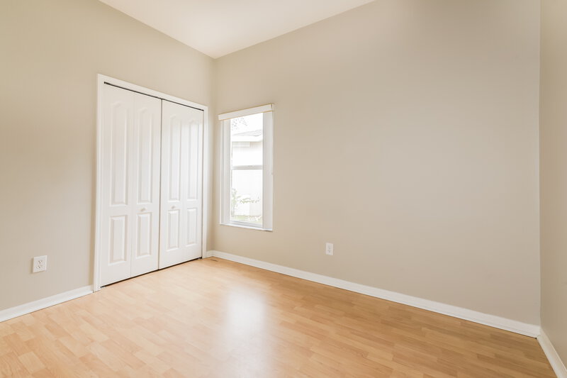 2,225/Mo, 728 Star Pointe Dr Seffner, FL 33584 Bedroom View 2
