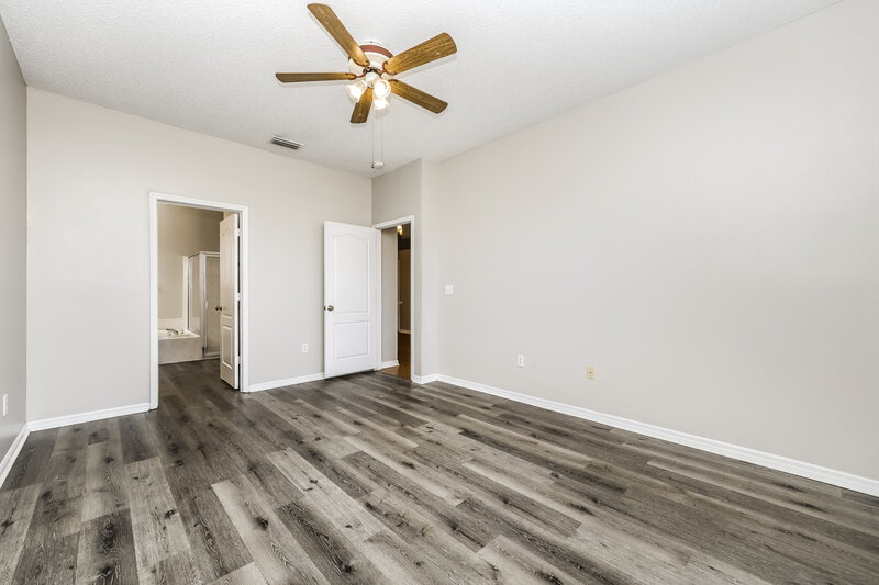 2,280/Mo, 22820 Marsh Wren Dr Land O Lakes, FL 34639 Main Bedroom View 2