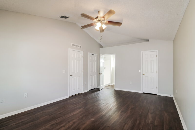 1,830/Mo, 4088 Everett Ave Spring Hill, FL 34609 Main Bedroom View 2