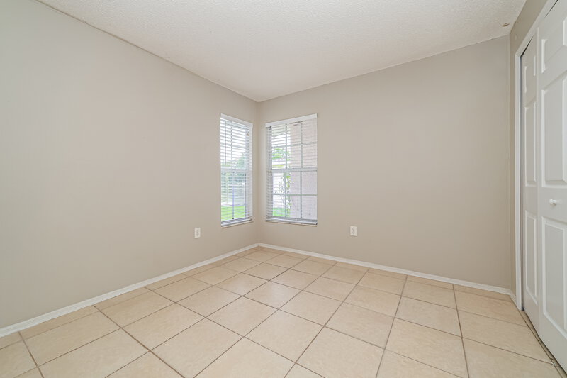 2,025/Mo, 1444 Birchstone Ave Brandon, FL 33511 Bedroom View 2
