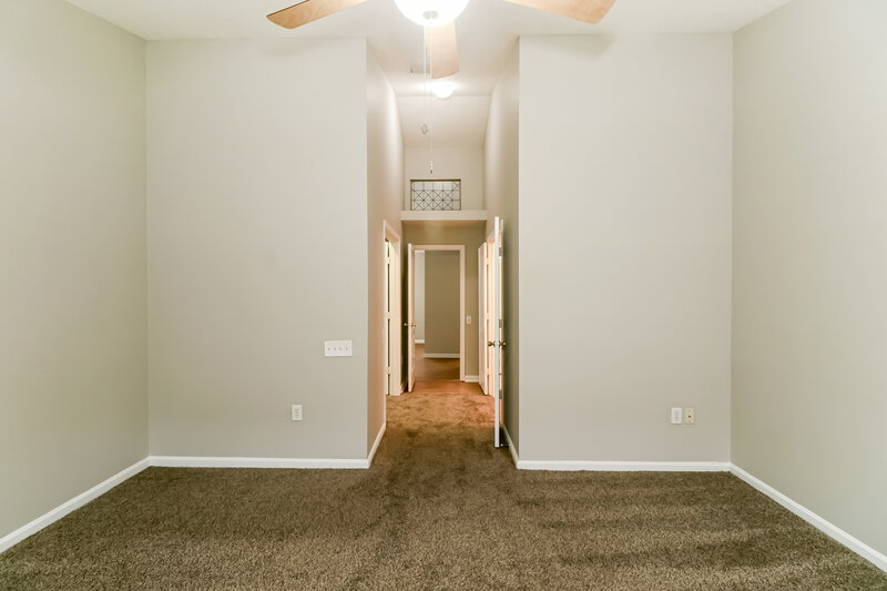 2,330/Mo, 5900 War Admiral Dr Wesley Chapel, FL 33544 Main Bedroom View 2