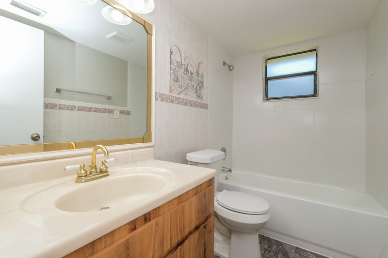 2,030/Mo, 12223 Shadow Ridge Blvd Hudson, FL 34669 Bathroom View