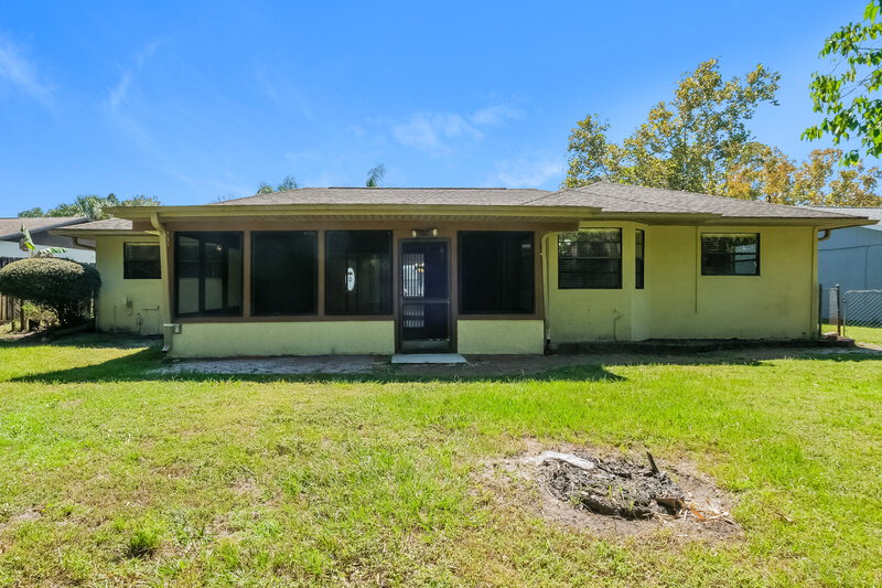 2,030/Mo, 12223 Shadow Ridge Blvd Hudson, FL 34669 Rear View