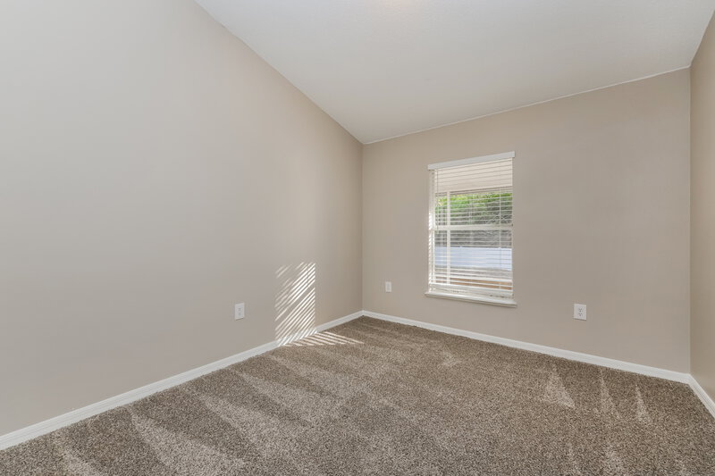 2,000/Mo, 1507 Alhambra Crest Dr Ruskin, FL 33570 Bedroom View 3