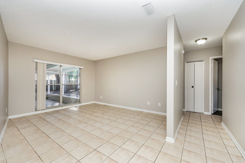 2,460/Mo, 16536 Forest Lake Dr Tampa, FL 33624 Living Room View
