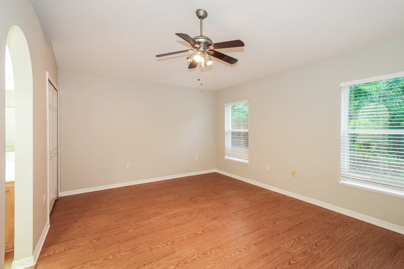 2,120/Mo, 17036 Lixberry Way Land O Lakes, FL 34638 Main Bedroom View