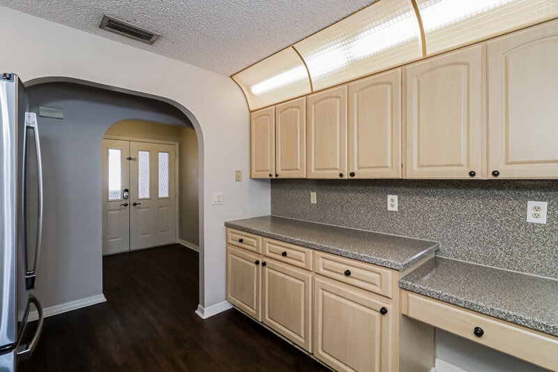 2,285/Mo, 4654 Murcross Ln New Port Richey, FL 34653 Kitchen View