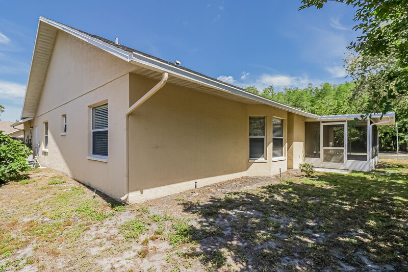 2,285/Mo, 4654 Murcross Ln New Port Richey, FL 34653 Rear View