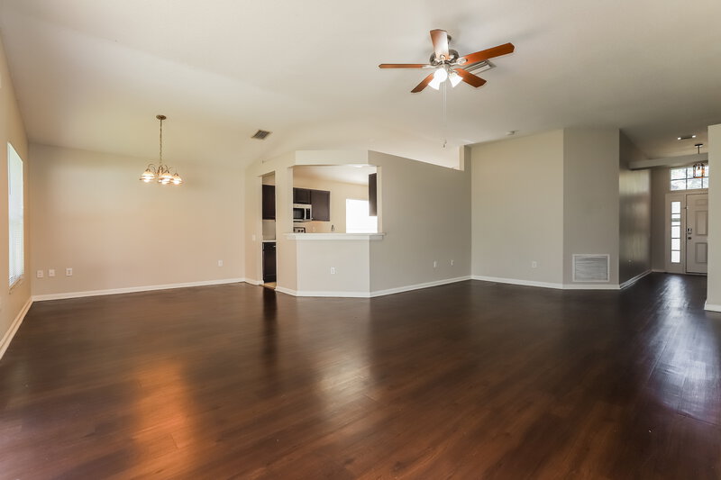 2,180/Mo, 26911 Affirmed Dr Wesley Chapel, FL 33544 Living Room View 2