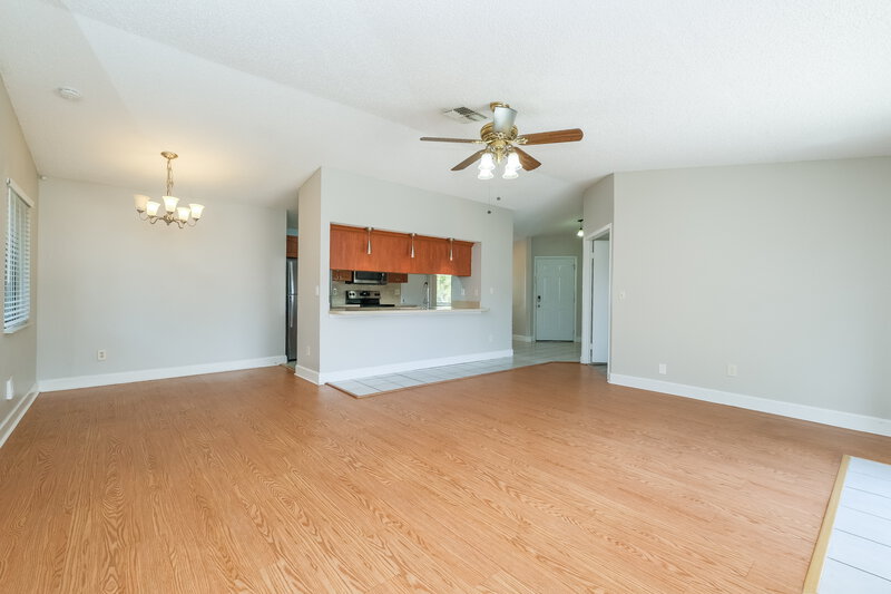 1,775/Mo, 7511 Breezewood Ct Port Richey, FL 34668 Living Room View 2