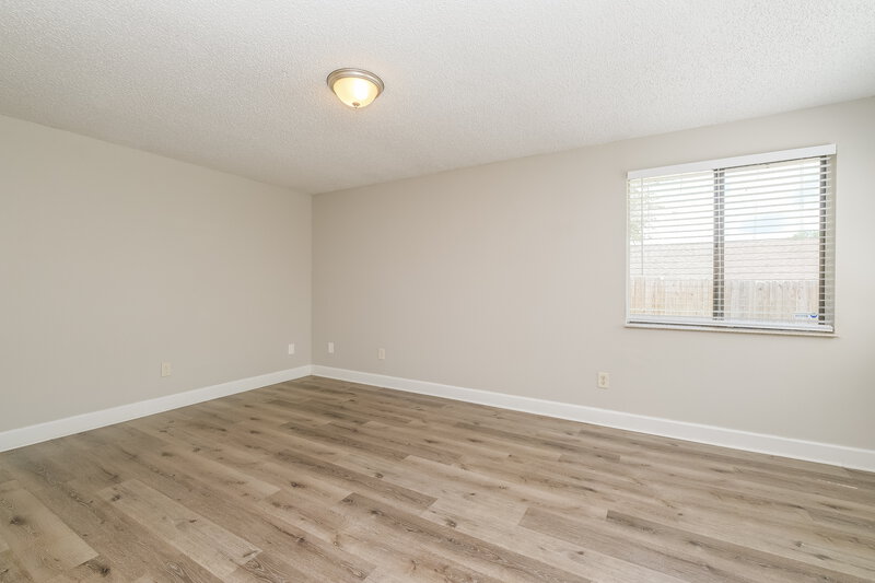 1,775/Mo, 7511 Breezewood Ct Port Richey, FL 34668 Main Bedroom View