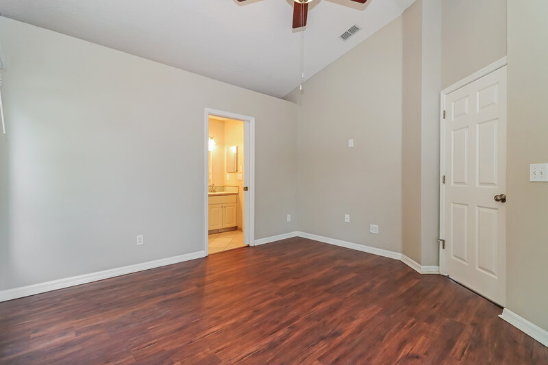 2,065/Mo, 8525 Hawbuck St Trinity, FL 34655 Main Bedroom View