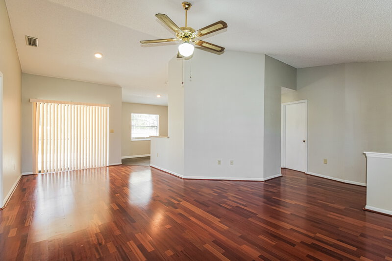 1,700/Mo, 11479 Cavern Rd Spring Hill, FL 34609 Living Room View
