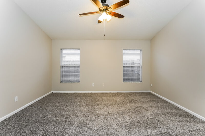 2,290/Mo, 10438 Hunters Haven Blvd Riverview, FL 33578 Main Bedroom View 2