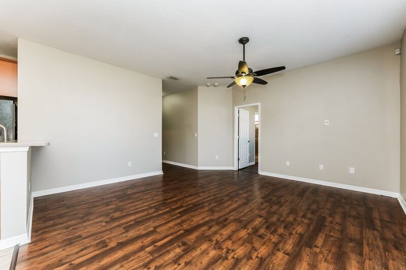 1,915/Mo, 901 Fern Leaf Dr Ruskin, FL 33570 Living Room View