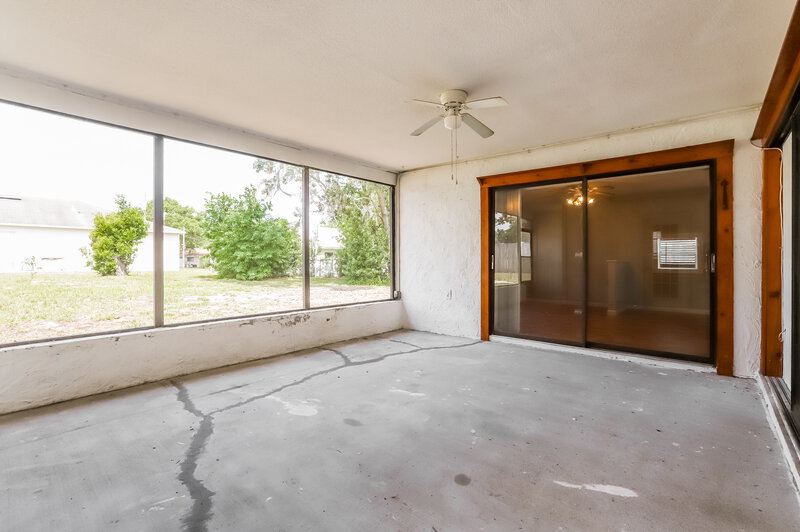 1,600/Mo, 2483 Amherst Ave Spring Hill, FL 34609 Sun Room View