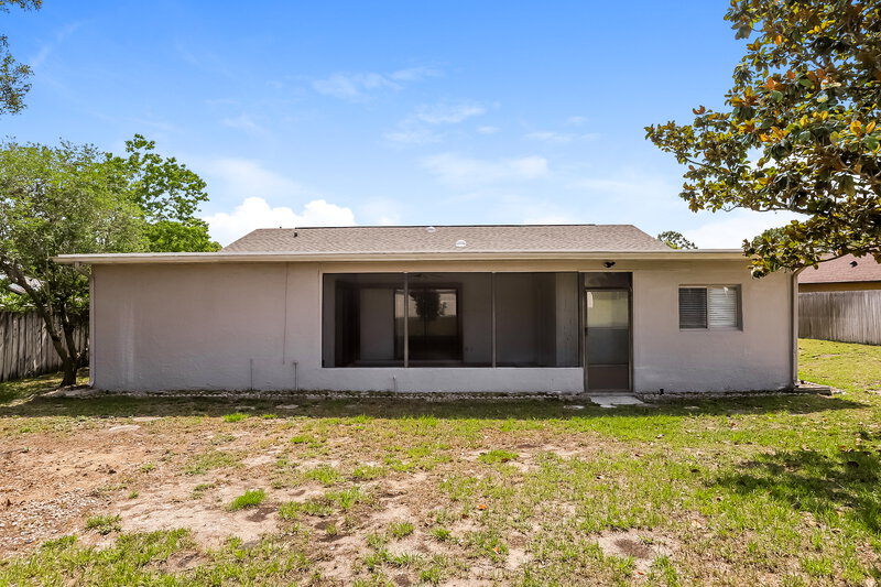 1,600/Mo, 2483 Amherst Ave Spring Hill, FL 34609 Rear View