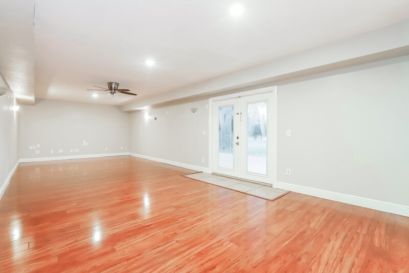 2,340/Mo, 2430 Arborwood Dr Valrico, FL 33596 Living Room View