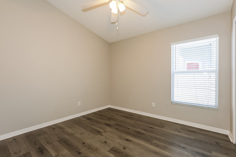 2,320/Mo, 8065 Canterbury Lake Blvd Tampa, FL 33619 Bedroom View 2