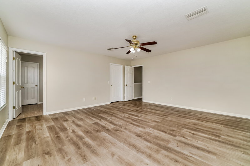 2,240/Mo, 11050 Golden Silence Dr Riverview, FL 33579 Main Bedroom View 2