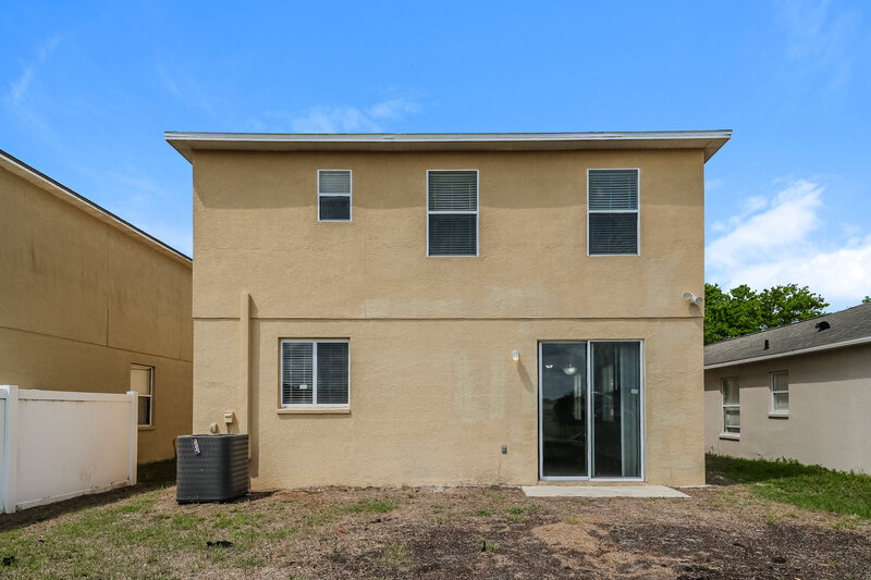 2,240/Mo, 11050 Golden Silence Dr Riverview, FL 33579 Rear View