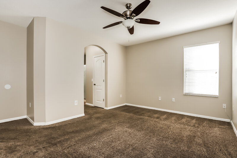 4,710/Mo, 12516 Evington Point Dr Riverview, FL 33579 Main Bedroom View