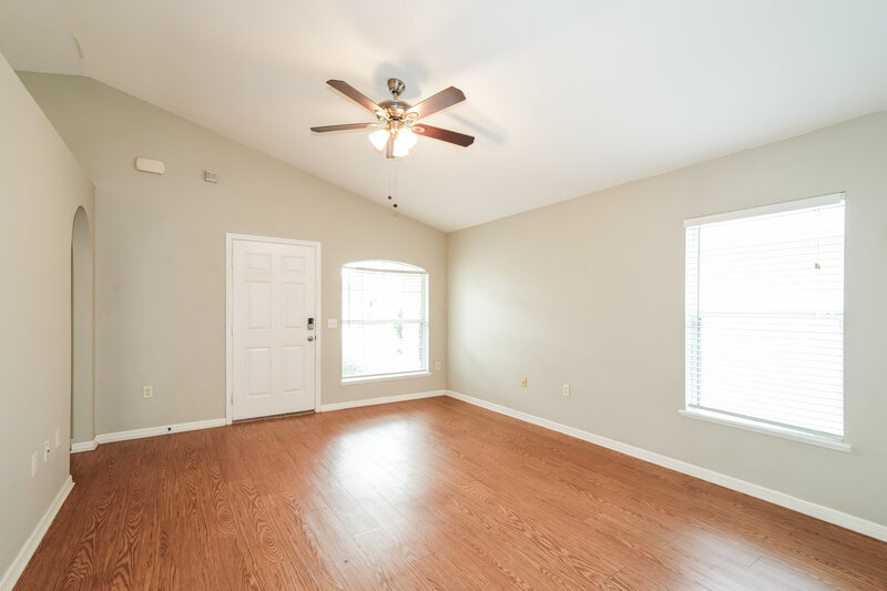 2,150/Mo, 3457 Bellericay Ln Land O Lakes, FL 34638 Living Room View 3