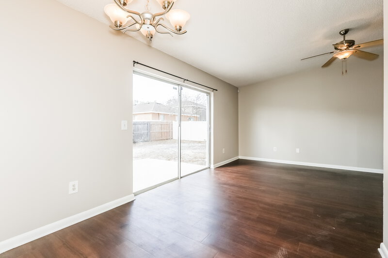 2,000/Mo, 4059 Forecast Dr Brandon, FL 33511 Dining Room View