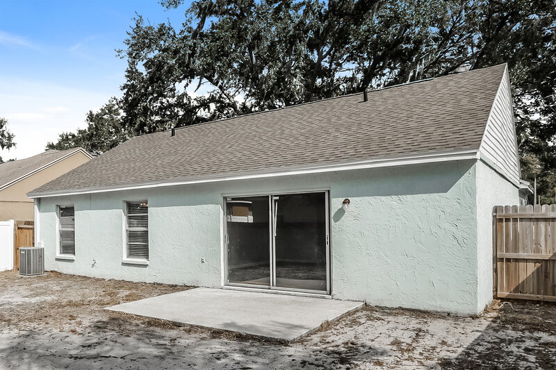 2,000/Mo, 4059 Forecast Dr Brandon, FL 33511 Rear View