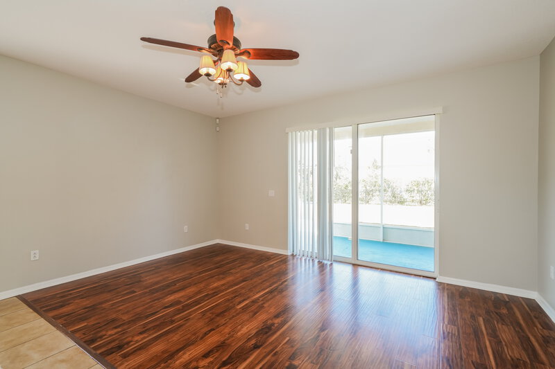 2,305/Mo, 16306 Bridgeglade Ln Lithia, FL 33547 Family Room View