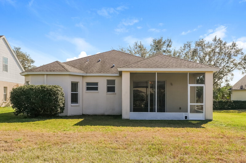 2,305/Mo, 16306 Bridgeglade Ln Lithia, FL 33547 Rear View